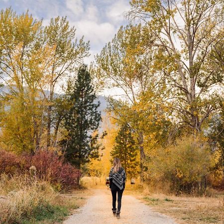 Similkameen Wild Resort & Winery Retreat Osoyoos Eksteriør billede