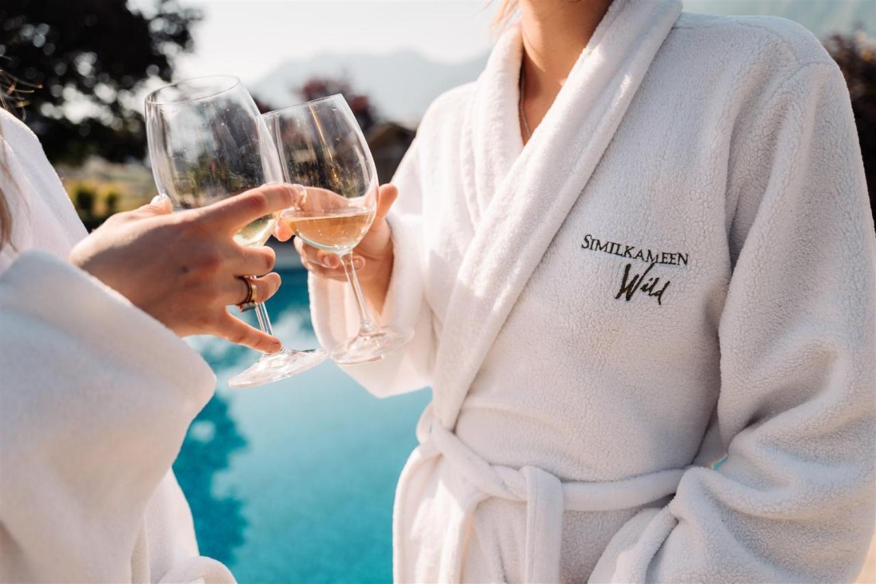 Similkameen Wild Resort & Winery Retreat Osoyoos Eksteriør billede