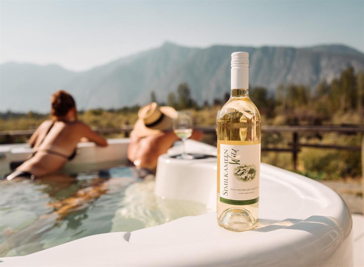 Similkameen Wild Resort & Winery Retreat Osoyoos Eksteriør billede